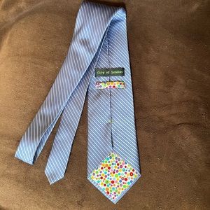City of London tie. Excellent condition.